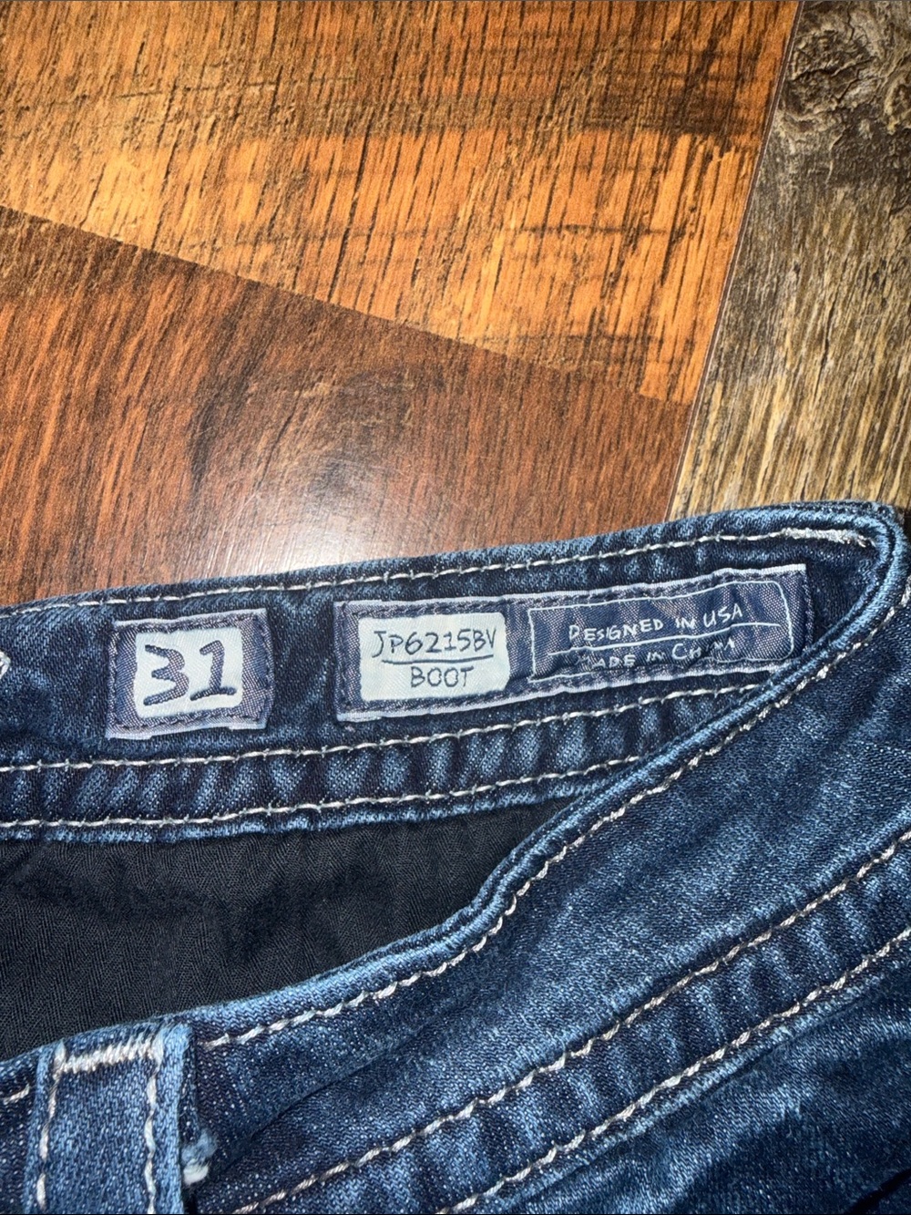 Miss Me JP6215BV Bootcut Jeans Size 31x32 Dark Wash Black Beaded Flap Pocket - Picture 2 of 10
